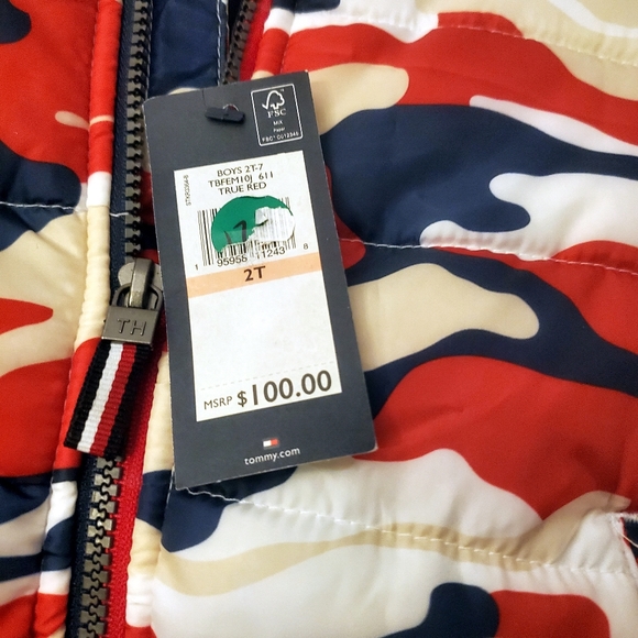 Tommy Hillfiger Baby Boy & Toddler red blue Camo Puffer Jacket 2T NWT - Picture 5 of 6